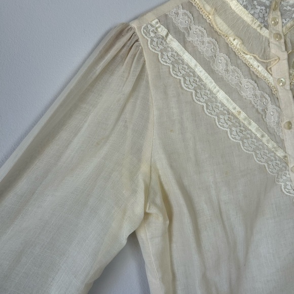 Vintage 70’s Jessica's Gunne Sax Gauzy Cream Lace Edwardian Prairie Blouse - Picture 4 of 12